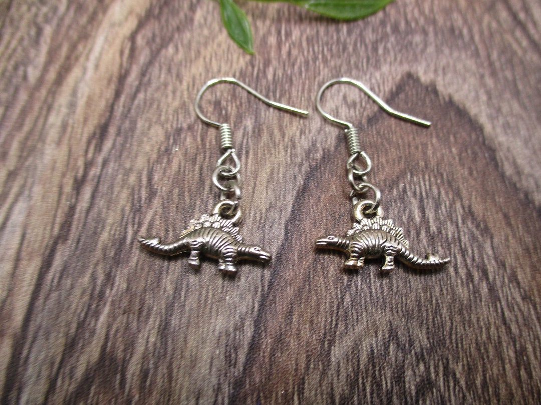 Rock Chain Earrings Small Grass - Dinosaur Design main image 0