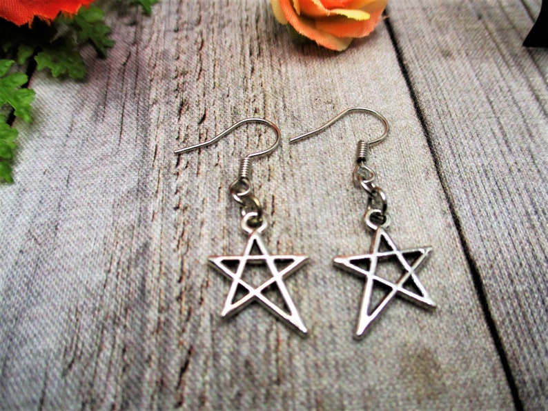 Star Earrings Star Jewelry Gift For Her Gifts Under 20 imagem 1