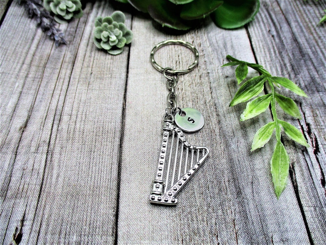 Harp Keychain Musical Instrument Keychain Musicans Gift Inital Key Ring ...