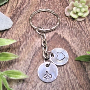 Llavero de abeja Regalos personalizados para ella / Él Inital Firefly Llavero Mejor Amigo Regalos