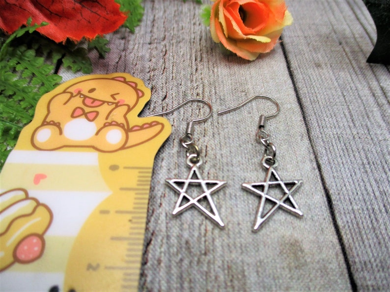 Star Earrings Star Jewelry Gift For Her Gifts Under 20 imagem 2