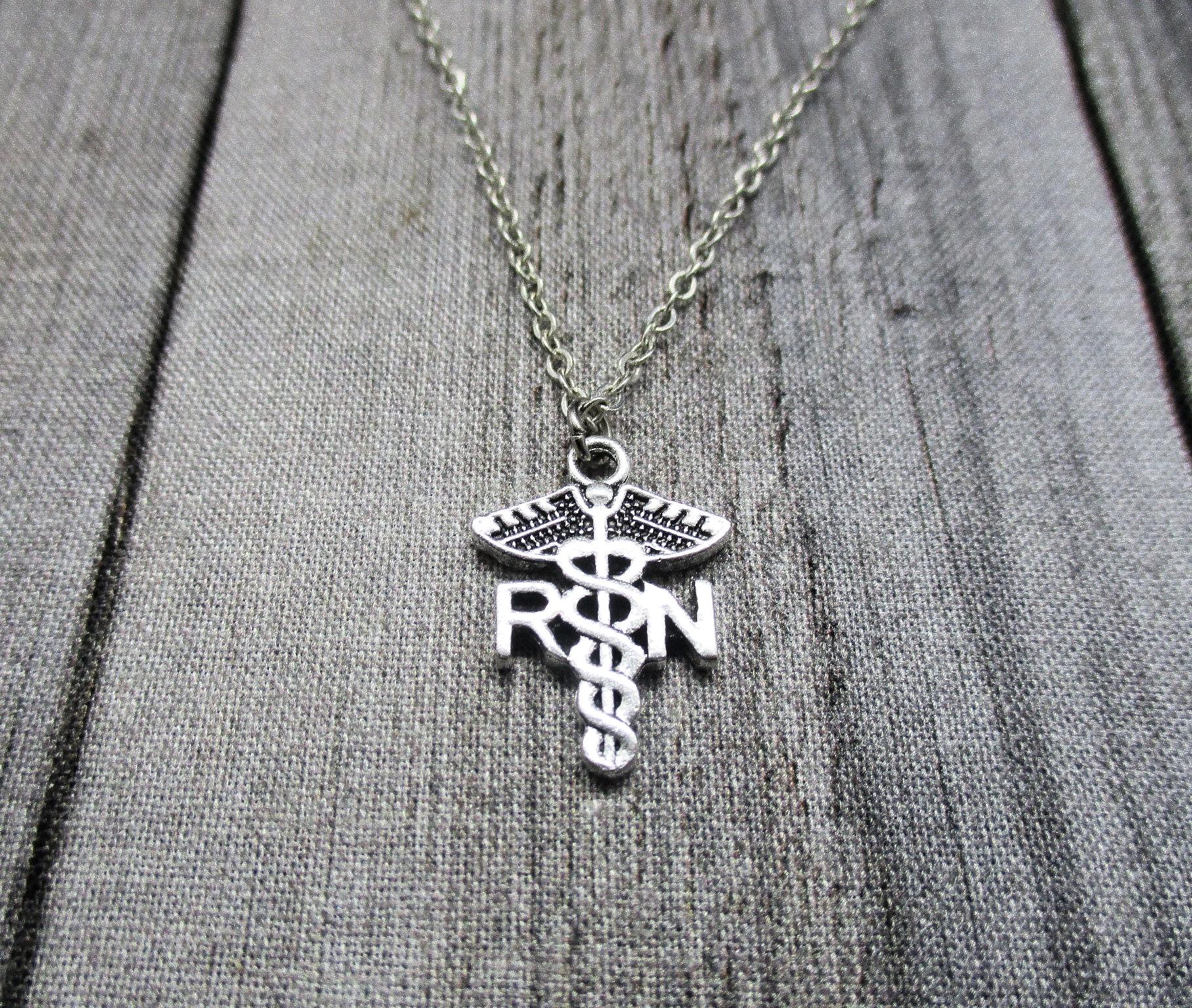 YFN RN Collana Infermiera Con Ciondolo Angelo Caduceo – Argento Sterling 925