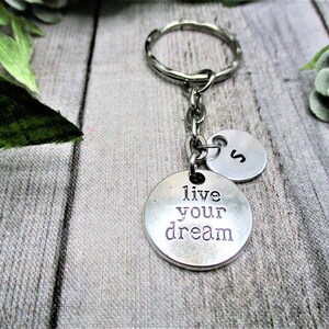 Vive tus sueños Llavero Regalo personalizado con sello de mano Regalos personalizados para ella