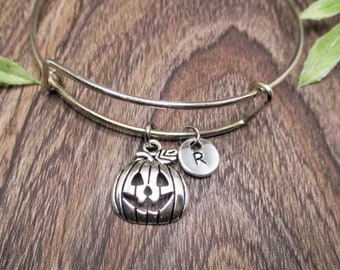 Halloween Pumpkin Charm Bracelet Personalized Initial Bangle Spooky Jack O Lantern Jewelry Gifts for Her Pumpkin Jewelry Halloween Jewelry