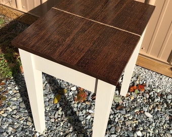 Farmhouse Oak Side Table in Cream with Solid Wenge Wood Top