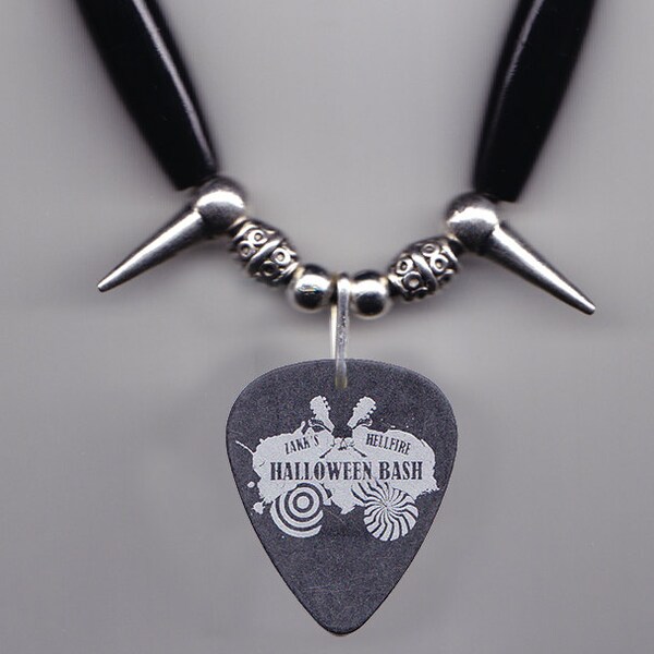 Black Label Society Zakk Wylde Hellfire Halloween Bash Guitar Pick Necklace BLS