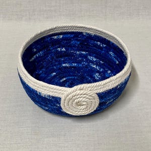 Blue Round Cotton Fabric Wrapped Cord Bowl Basket