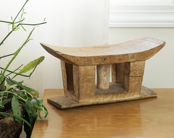 Fine Antique Hand Carved Ceremonial African Ashanti Headrest Wooden Stool