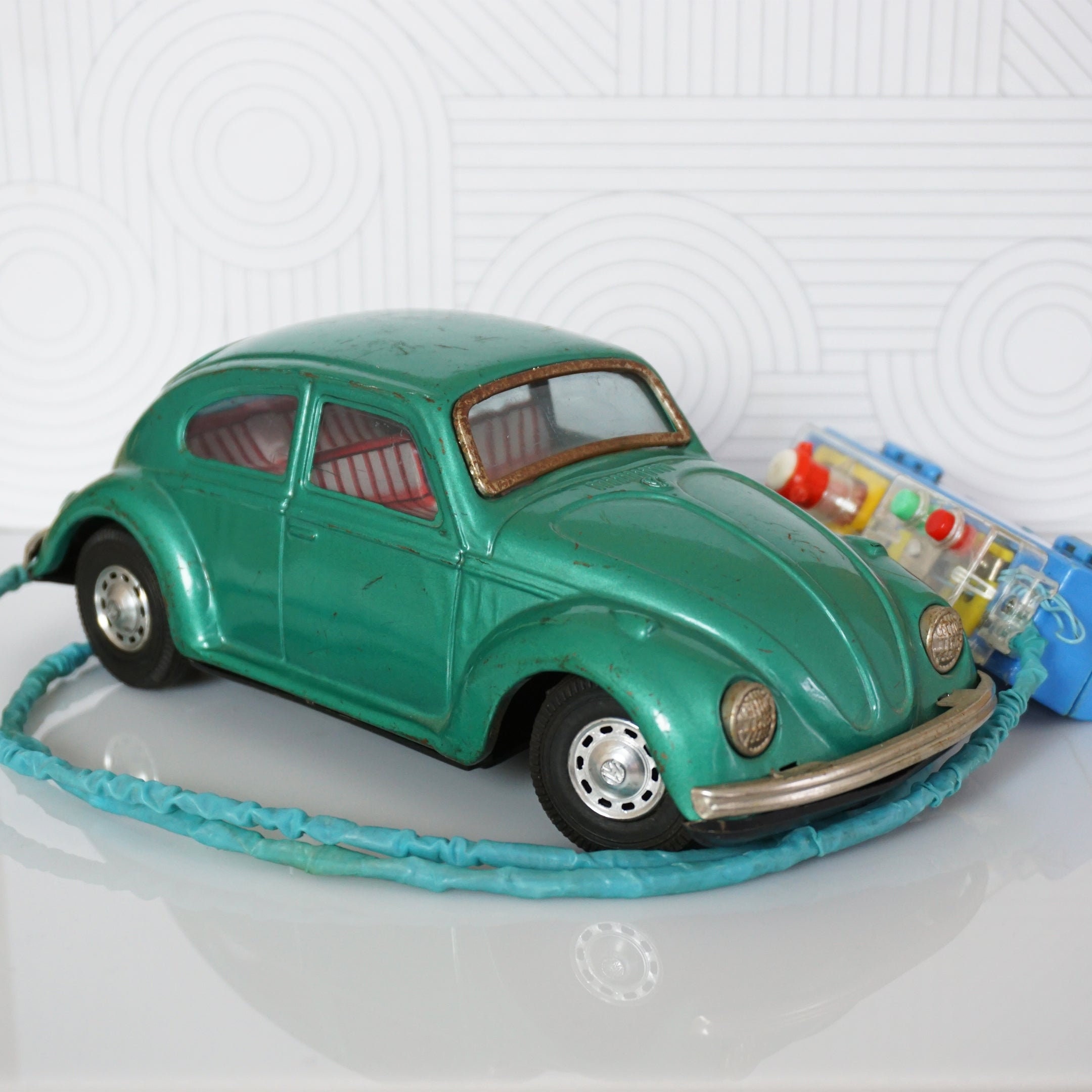 1960s Vintage BANDAI Volkswagen RC Green Beetle. Working Visible