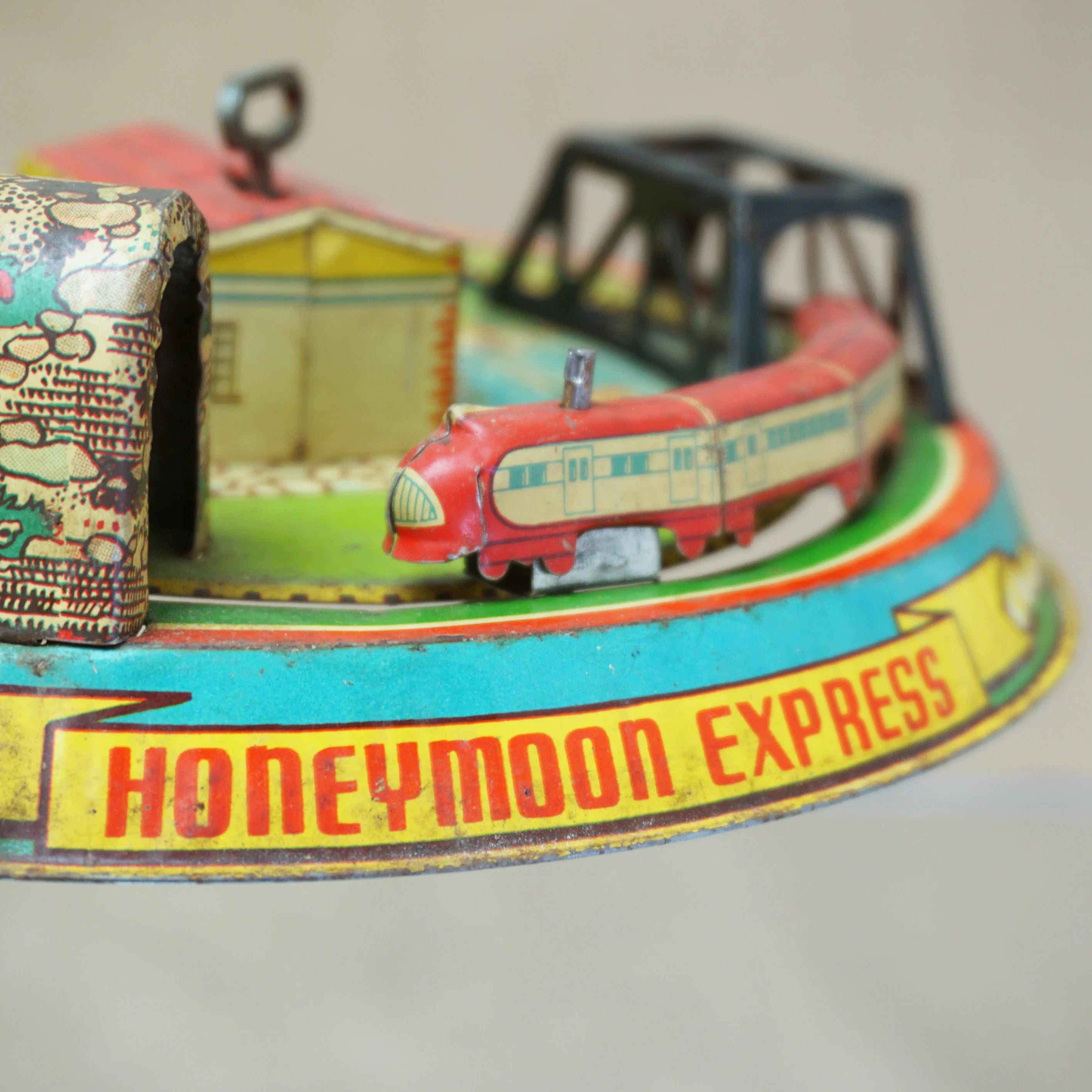 1950s Vintage Litho Tin MARX Honeymoon Express Glendale Station