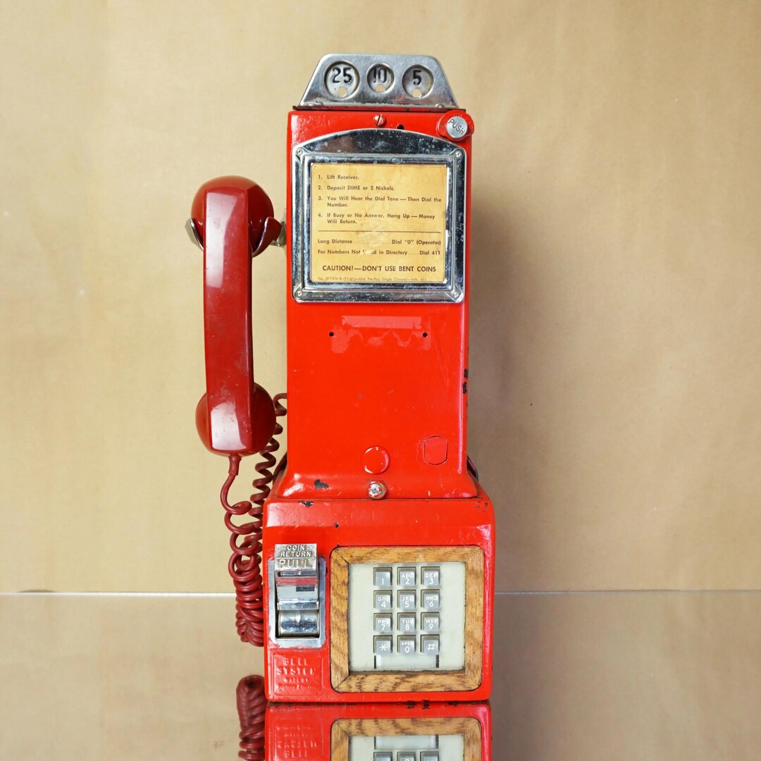Old Rodeo Phone 1940s-60s Vintage WESTERN ELECTRIC Model 223 3-slot Red Revitalized ...