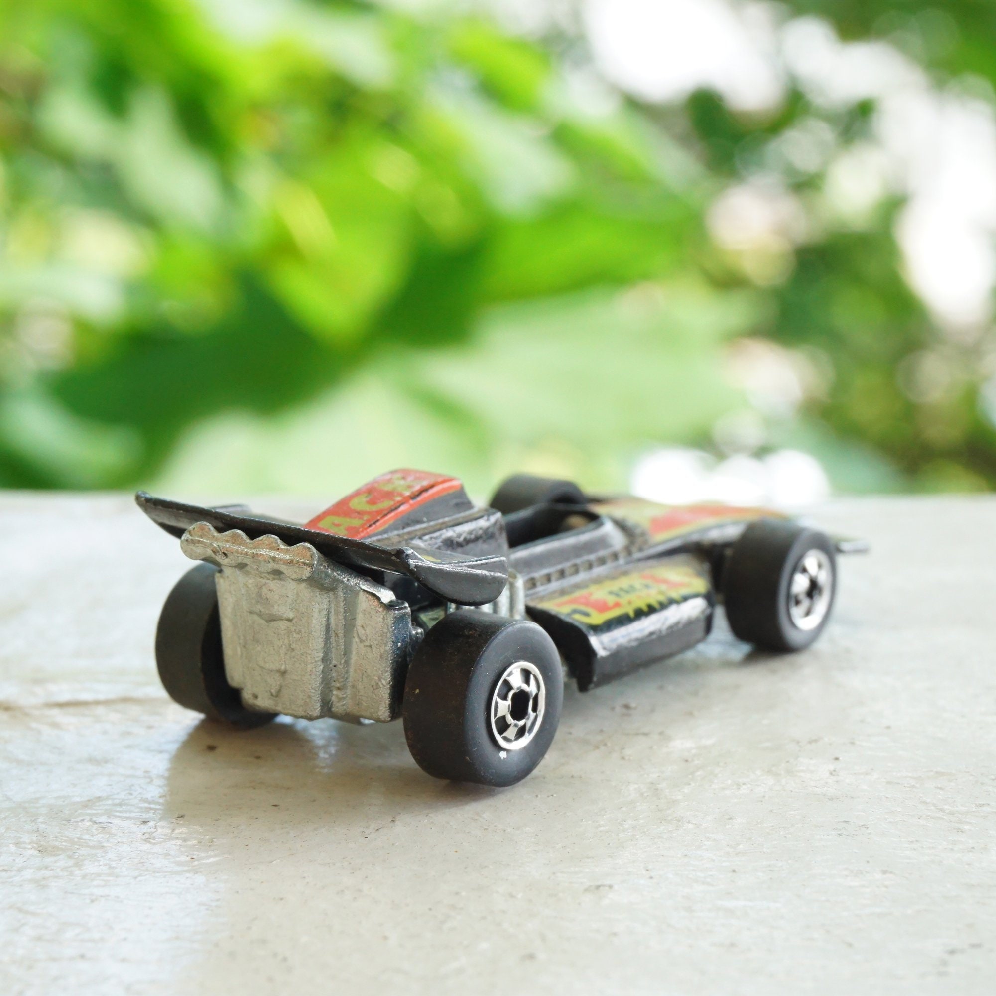 1973 Vintage Diecast HOT WHEELS Formula P.A.C.K. Race Car. Made by