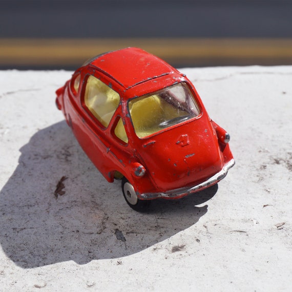 Vintage HEINKEL Corgi Toys No. 233 Red Economy Toy Car. Made in Gt
