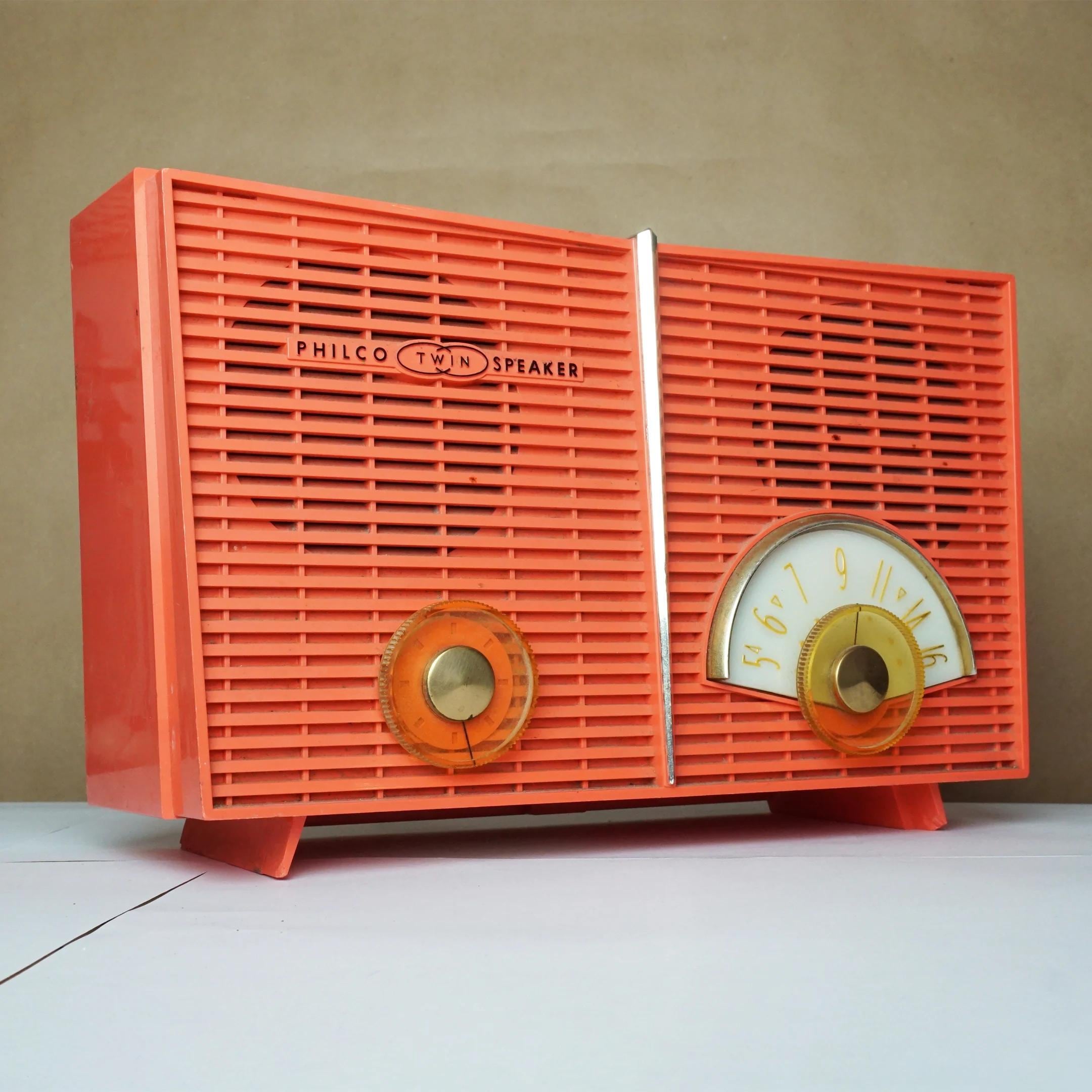 1959 Vintage PHILCO G826-124 Tube Radio in 