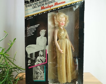 1982 Vintage &quot;There&#39;s No Business Like Show Business&quot; MARILYN MONROE 11.5&quot; Fashion Doll. TRISTAR No.5015