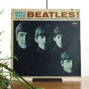 1960s Vintage Capitol Records MEET THE BEATLES! First Album Vinyl Lp. T 2047.
