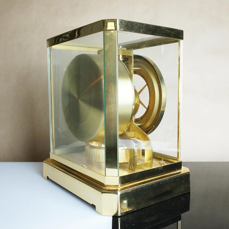 1970's Vintage Jaeger-Lecoultre & Cie ATMOS Metal Caliber 528-8 15 Swiss Clock image 4