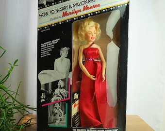 1982 Vintage &quot;How to Marry a Millionaire&quot; MARILYN MONROE 11.5&quot; Fashion Doll. TRISTAR No.5014