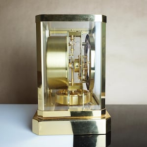 1970's Vintage Jaeger-Lecoultre & Cie ATMOS Metal Caliber 528-8 15 Swiss Clock image 5