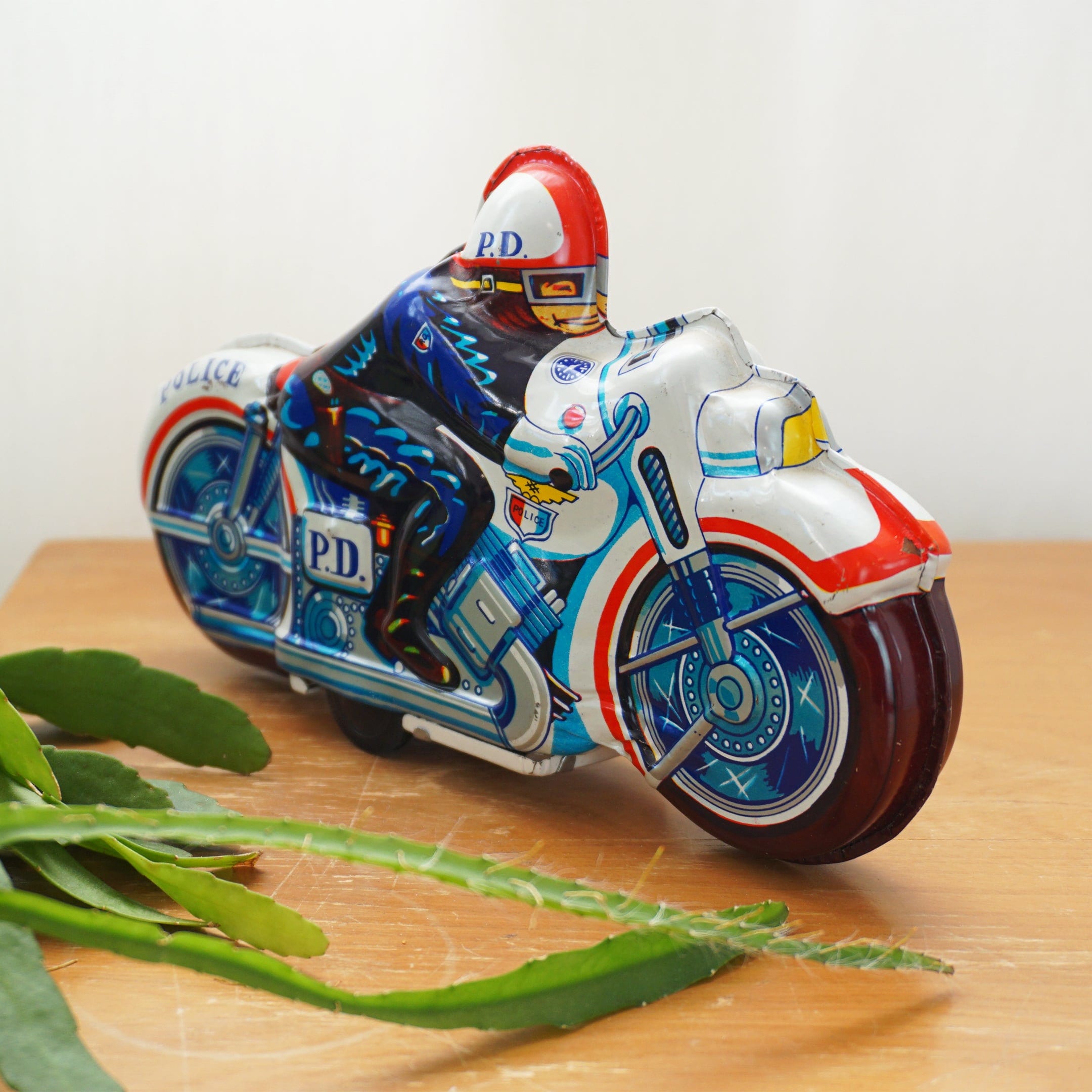 その他 Vintage Tin Toy Police Motorcycle il_fullxfull.3822496914_sd55.jpg