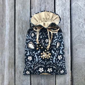 Saffron Tarot / Oracle / Keepsake Bag Lined with Antique (pale) Gold Dupion Silk