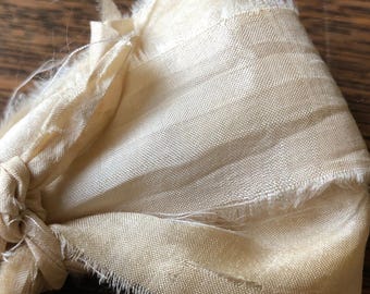 3 Metres Sari Silk Ribbon: Cream Recycled Yarn