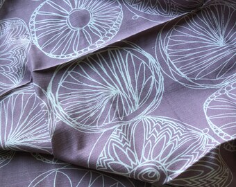 Designer Fabric Remnant, Lilac Daisy Design, Linen 23" x 24"