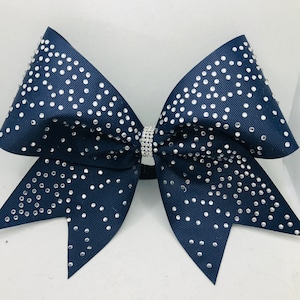 ラインストーン チアボウ - ネイビー、レッド、ピンク、ブラック、ホワイトのリボン、クリスタル ラインストーン付き、素早いチアボウ