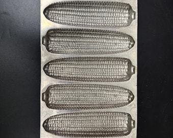 Vintage Wagner Krusty Korn Kobs Junior Cornbread Mold Aluminum EXCELLENT