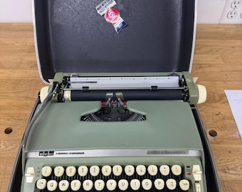Vintage 1960's Smith Corona Super Sterling Green Portable Typewriter & Case Work