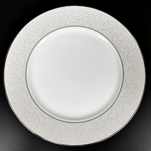 Mikasa Fine China L3438 Parchment Silver Scrolls 12 1/4&quot; Chop Plate Platter