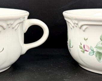 2 Pfaltzgraff China Grapevine Large Handled Soup Mugs