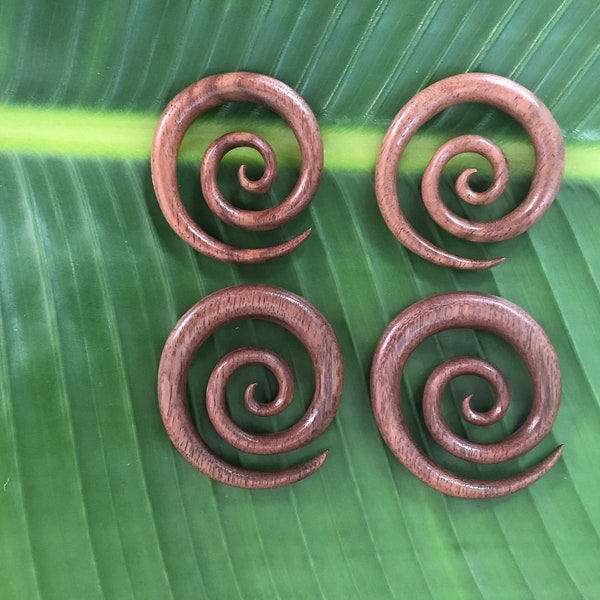 Pair Of Dark Brown Sono Wood Super Spiral Hanger Plugs,Wood Super Spiral Gauges Earrings,Spiral Gauges.Size/Gauge 00G/10mm.Handmade.NEW