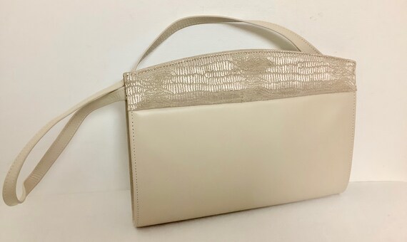 Vintage Van Dal Cream Leather Handbag - image 2