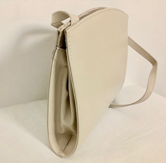 Vintage Van Dal Cream Leather Handbag - image 5