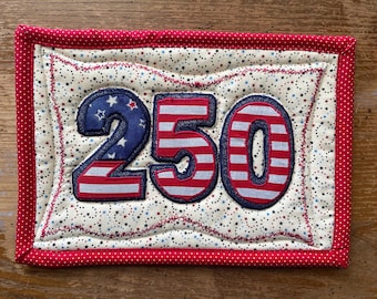 Patriotic mug rug or pot holder