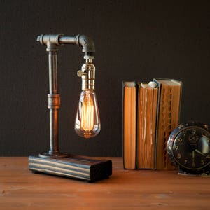 Table lamp-Desk lamp-Edison Steampunk lamp-Rustic home decor-Gift for men-Farmhouse decor-Home decor-Desk accessories-Industrial lighting image 1