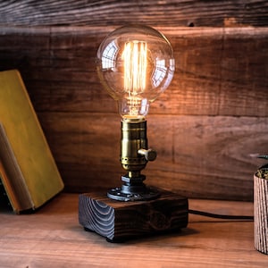 Table lamp-Desk lamp-Edison Steampunk lamp-Rustic home decor-Gift for men-Farmhouse decor-Home decor-Desk accessories-Industrial lighting image 1