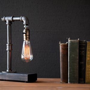 Table lamp-Desk lamp-Edison Steampunk lamp-Rustic home decor-Gift for men-Farmhouse decor-Home decor-Desk accessories-Industrial lighting image 5