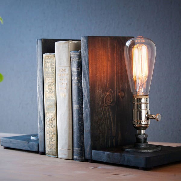 Bookend lamp/Rustic decor/Industrial lamp/Steampunk light/Unique lamp/Housewarming/Gift for Men & Book lover/Bedside lamp/Desk accessories