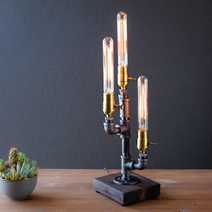 Edison Table lamp-Desk lamp Steampunk lamp-Rustic home decor-Gift for men-Farmhouse decor-Home decor-Desk accessories-Industrial lighting image 7