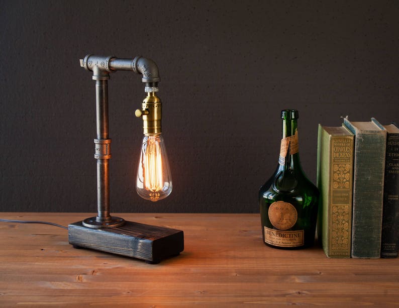 Table lamp-Desk lamp-Edison Steampunk lamp-Rustic home decor-Gift for men-Farmhouse decor-Home decor-Desk accessories-Industrial lighting image 9