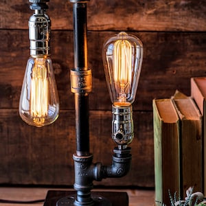 Edison Steampunk lamp-Table lamp-Desk lamp-Rustic home decor-Gift for men-Farmhouse decor-Home decor-Desk accessories-Industrial lighting 画像 6