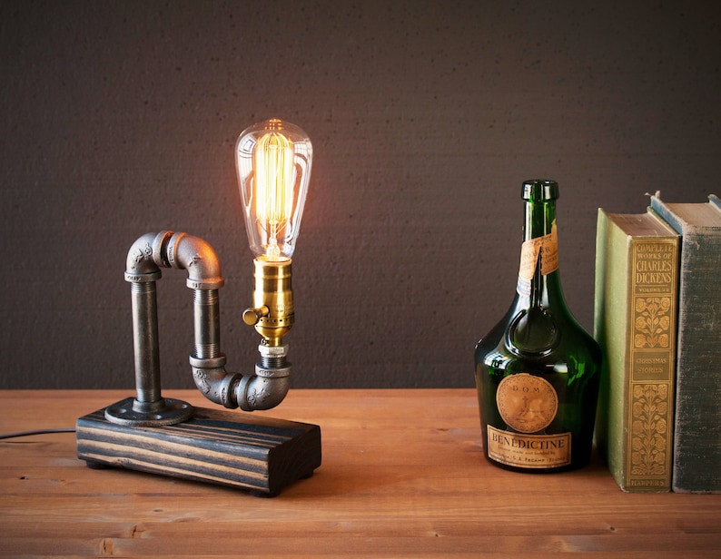 Table lamp-Desk lamp-Edison Steampunk lamp-Rustic home decor-Gift for men-Farmhouse decor-Home decor-Desk accessories-Industrial lighting image 1