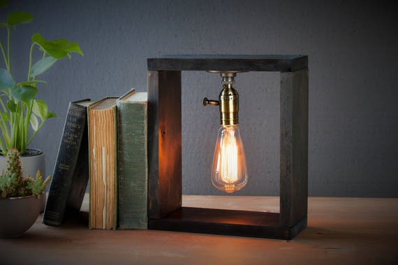 Table lamp-Desk lamp-Edison Steampunk lamp-Rustic home decor-Gift for men-Farmhouse decor-Home decor-Desk accessories-Industrial lighting