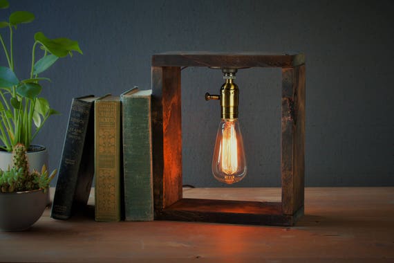 Table lamp-Desk lamp-Edison Steampunk lamp-Rustic home decor-Gift for men-Farmhouse decor-Home decor-Desk accessories-Industrial lighting