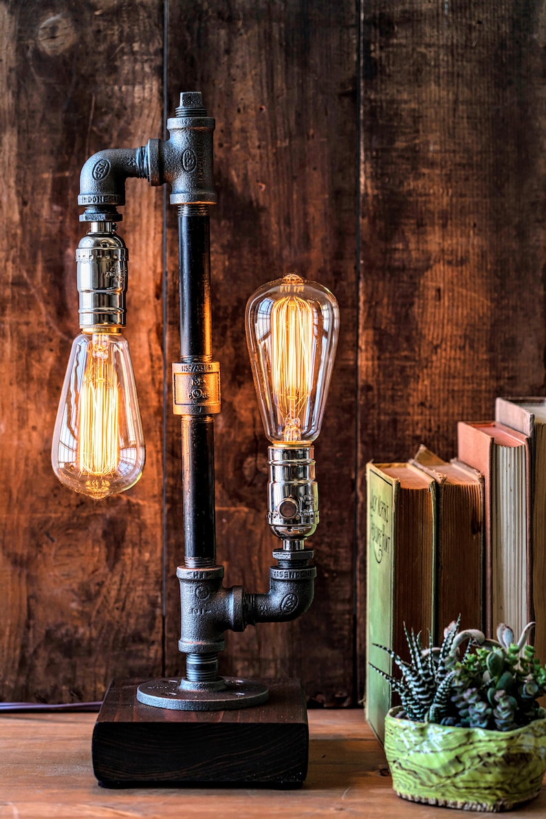 Edison Steampunk lamp-Table lamp-Desk lamp-Rustic home decor-Gift for men-Farmhouse decor-Home decor-Desk accessories-Industrial lighting 画像 5