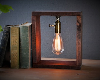 Table lamp-Desk lamp-Edison Steampunk lamp-Rustic home decor-Gift for men-Farmhouse decor-Home decor-Desk accessories-Industrial lighting