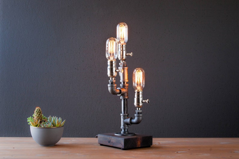 Cactus Table lamp-Edison Steampunk desk lamp-Rustic home decor-Gift for men-Farmhouse decor-Home decor-Desk accessories-Industrial lighting Bild 1
