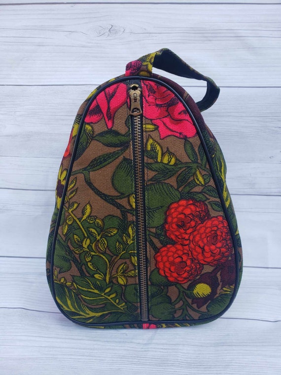 Vintage 60s/70s canvas floral travel shoe bag tote